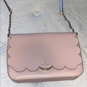 KATE SPADE SCALLOPED CROSSBODY PURSE